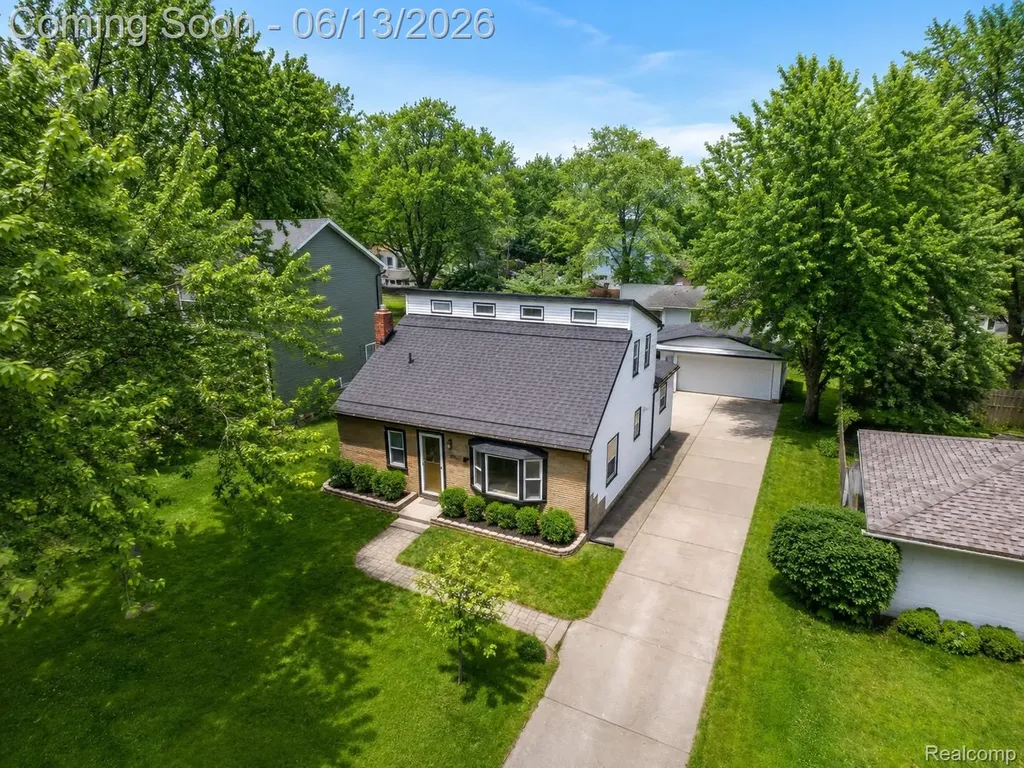 58253 Cathey Washington Township MI 48094