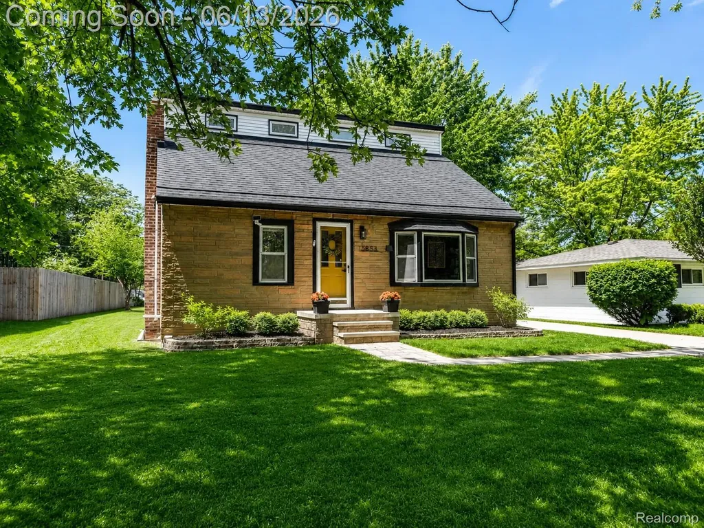58253 Cathey Washington Township MI 48094