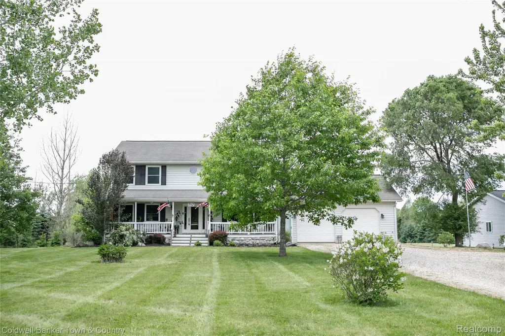 717 N Youngs Road Attica Township MI 48412