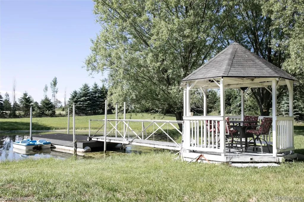 717 N Youngs Road Attica Township MI 48412