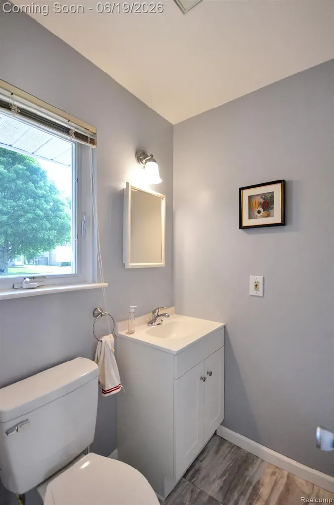 37653 Longacre Drive Sterling Heights City MI 48312