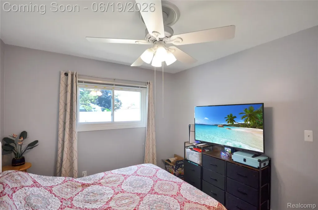 37653 Longacre Drive Sterling Heights City MI 48312