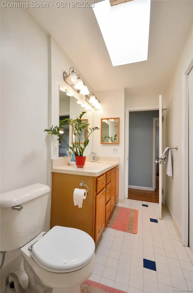 37653 Longacre Drive Sterling Heights City MI 48312