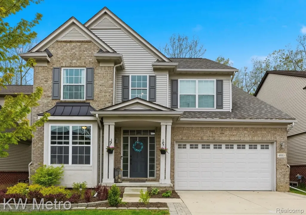 4953 W Stonegate Circle Orion Charter Township MI 48359