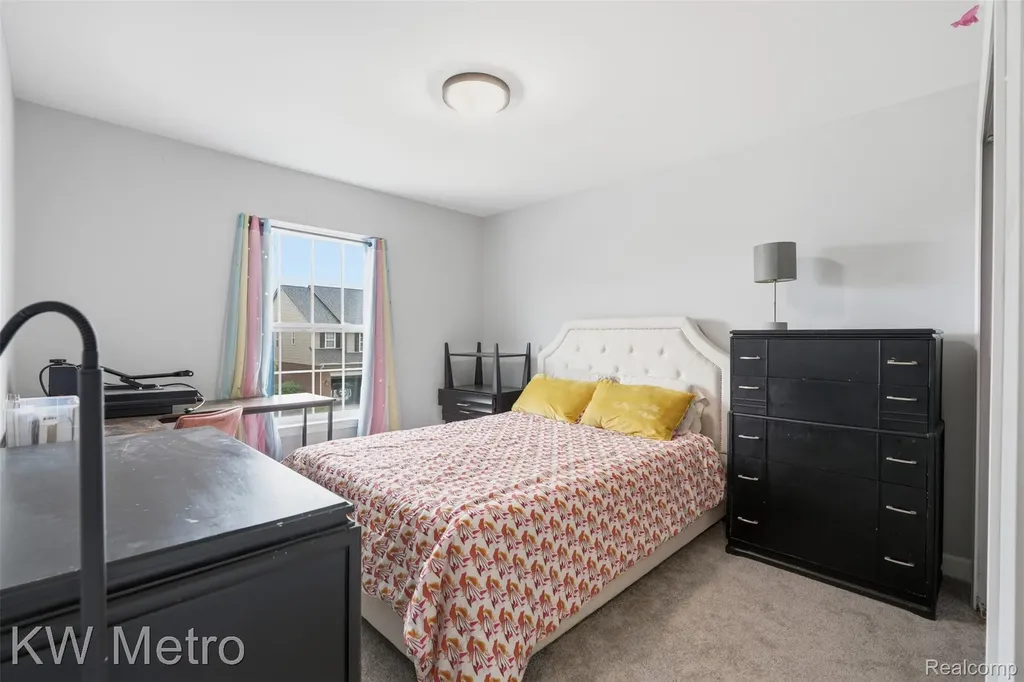 4953 W Stonegate Circle Orion Charter Township MI 48359