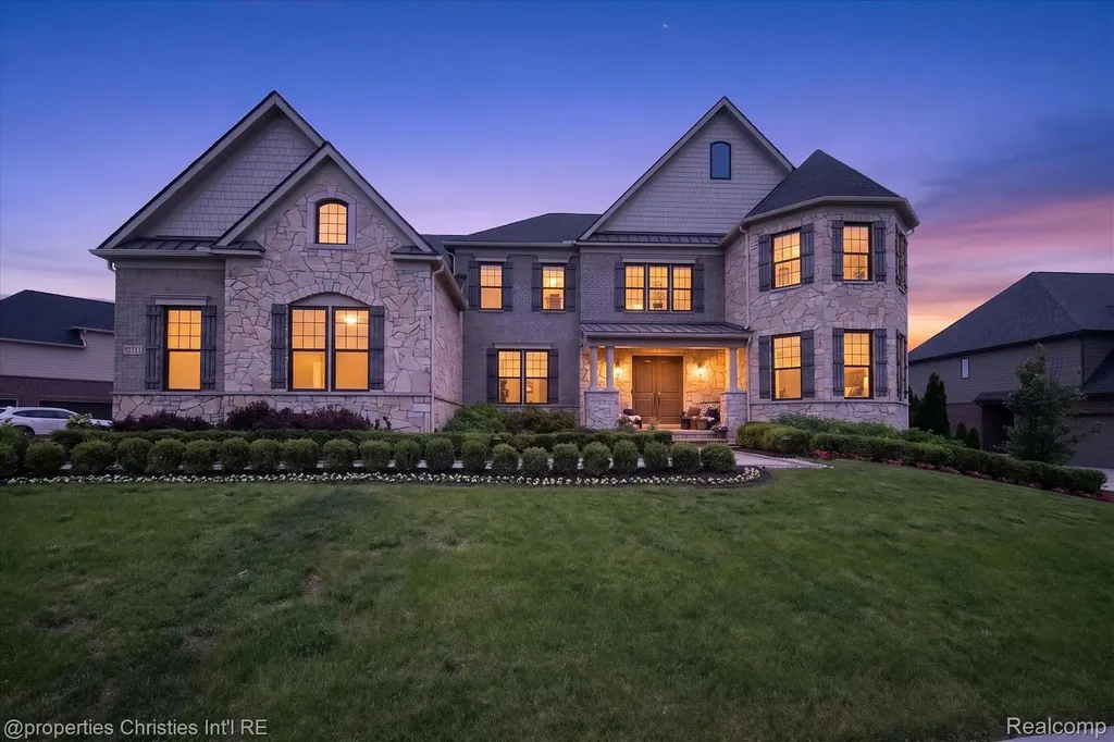 47711 Dunhill Court Novi City MI 48167
