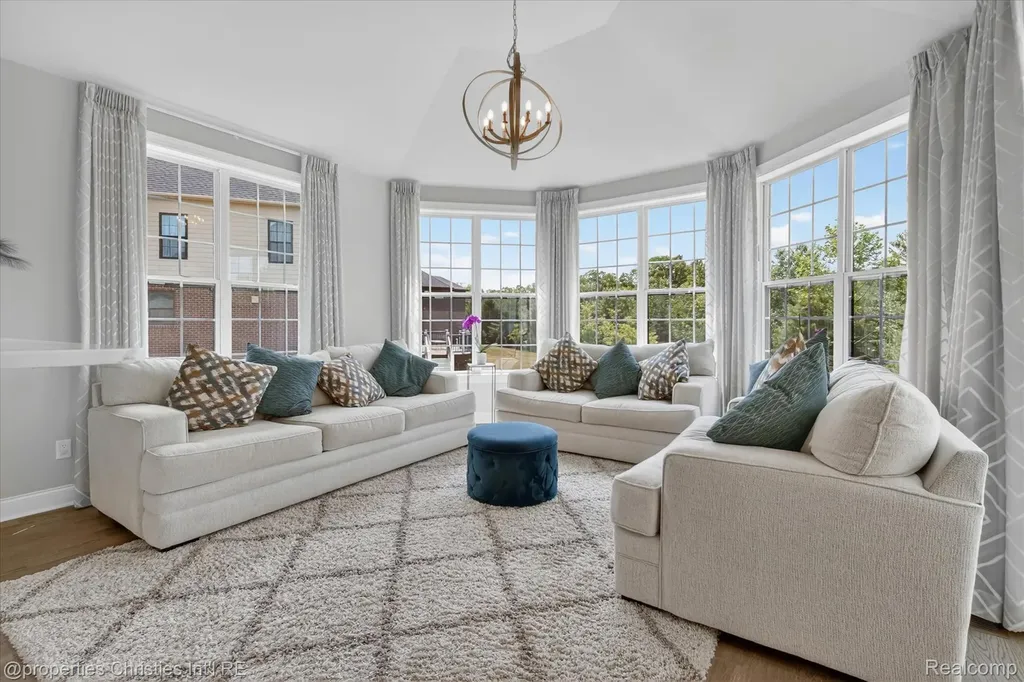47711 Dunhill Court Novi City MI 48167