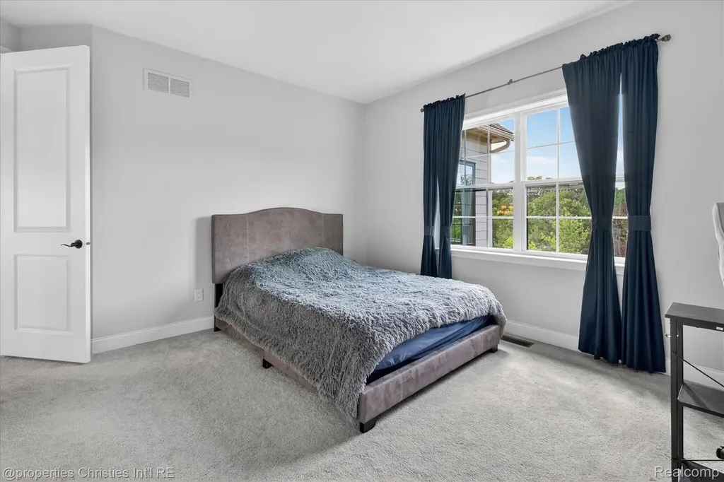 47711 Dunhill Court Novi City MI 48167