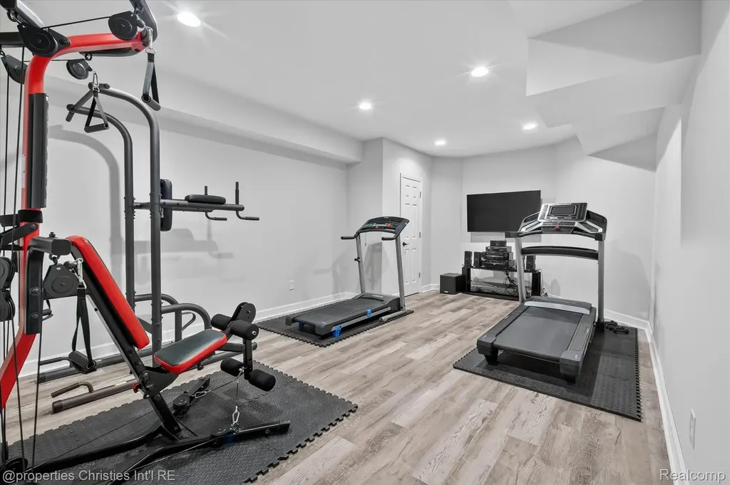 47711 Dunhill Court Novi City MI 48167