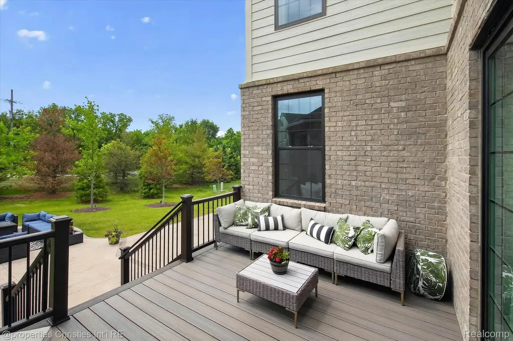 47711 Dunhill Court Novi City MI 48167