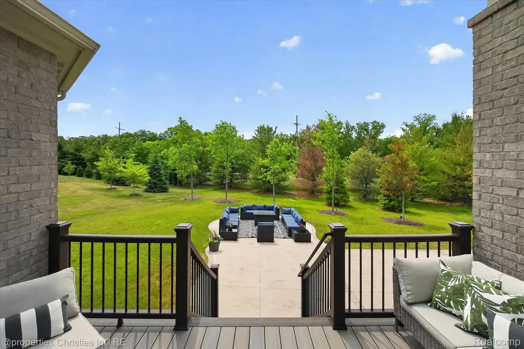47711 Dunhill Court Novi City MI 48167