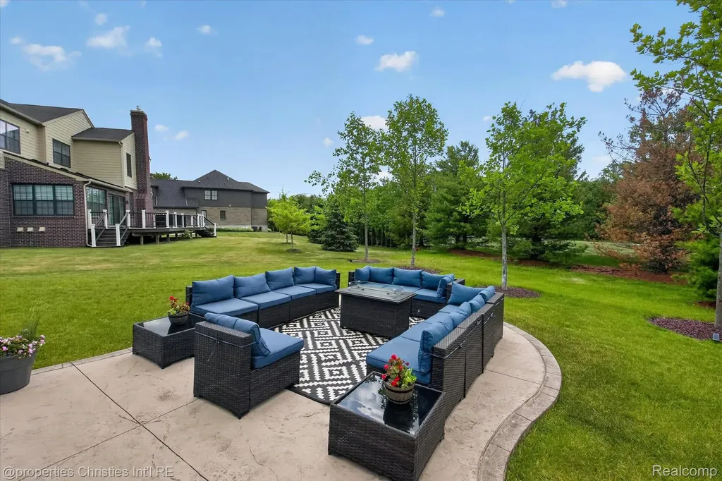 47711 Dunhill Court Novi City MI 48167