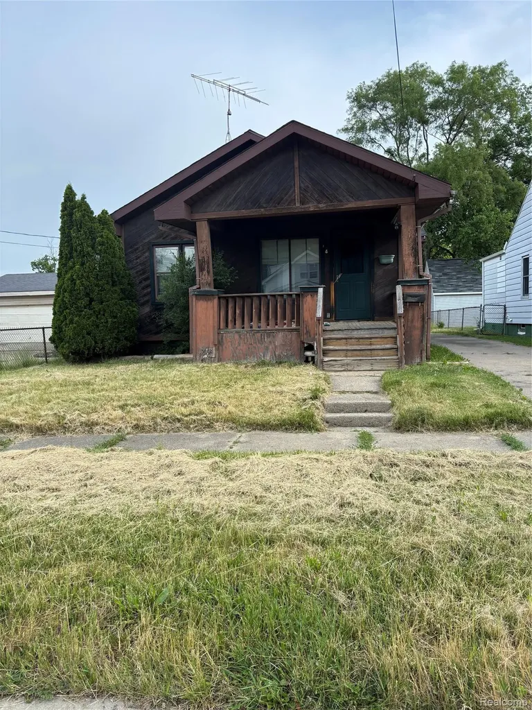 1122 Simcoe Avenue Flint City MI 48507