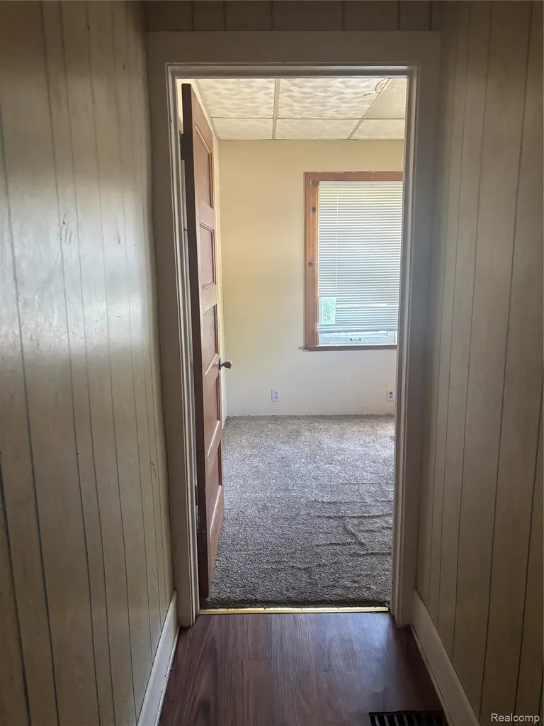 1122 Simcoe Avenue Flint City MI 48507