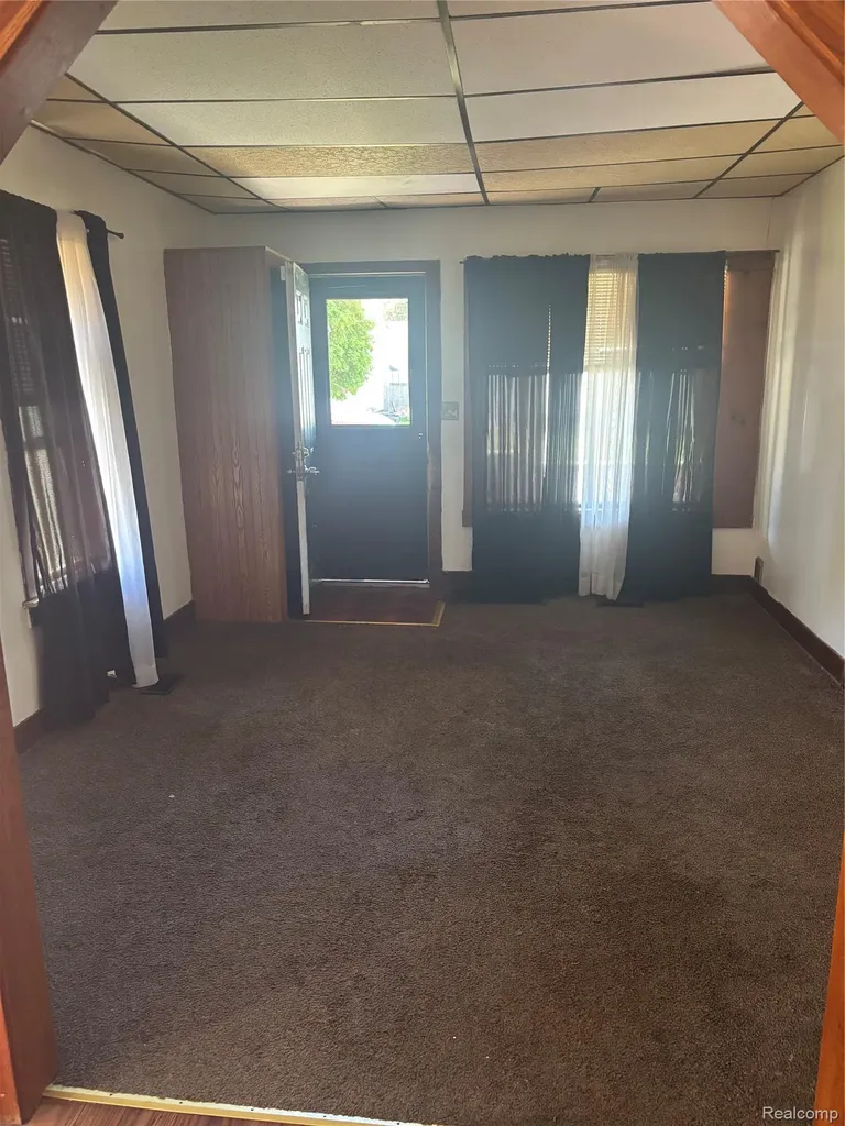 1122 Simcoe Avenue Flint City MI 48507
