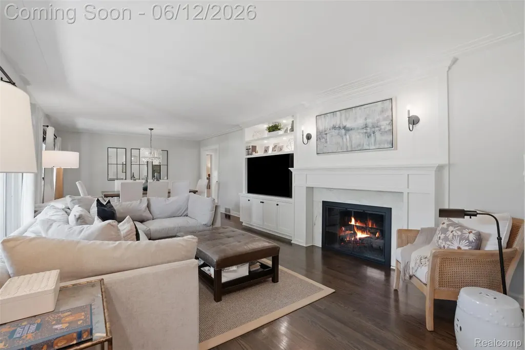 6998 Meadowlake Road Bloomfield Hills City MI 48301