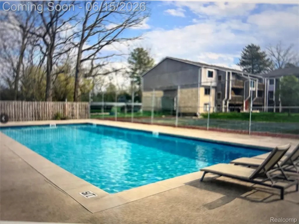 29870 W 12 Mile Road Farmington Hills City MI 48334