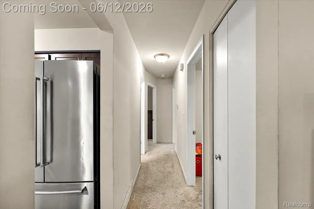 1146 Harrison Avenue Garden City City MI 48135