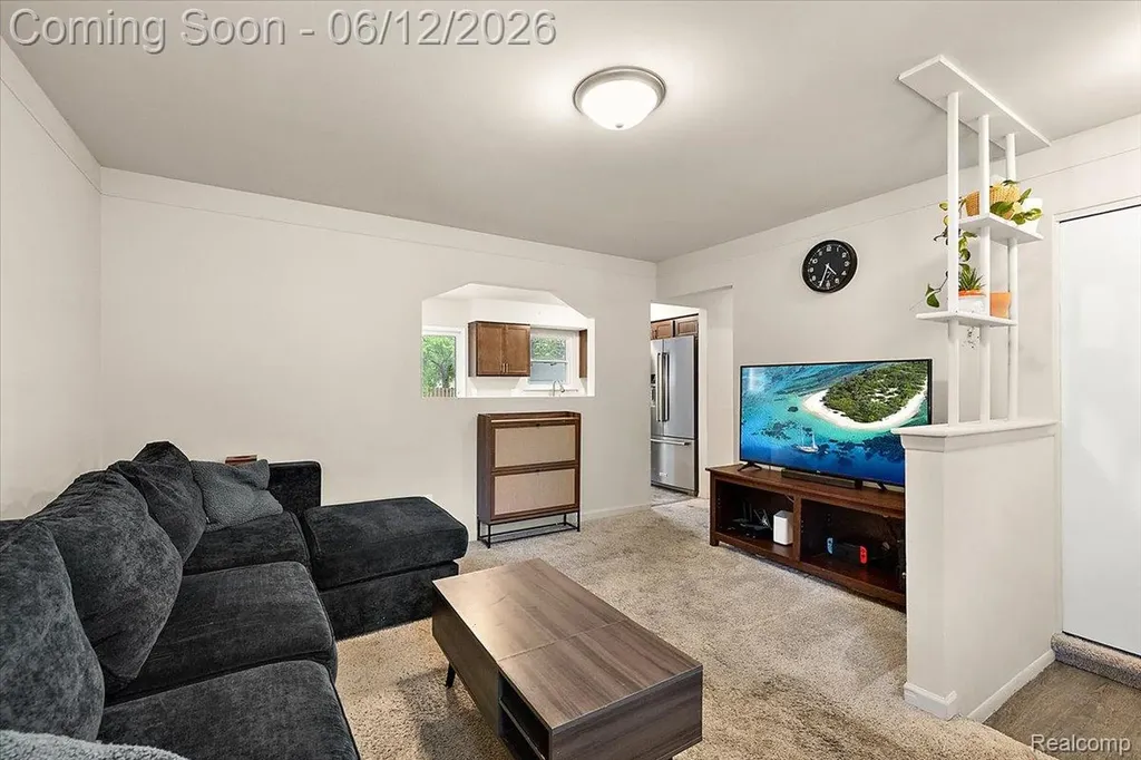 1146 Harrison Avenue Garden City City MI 48135