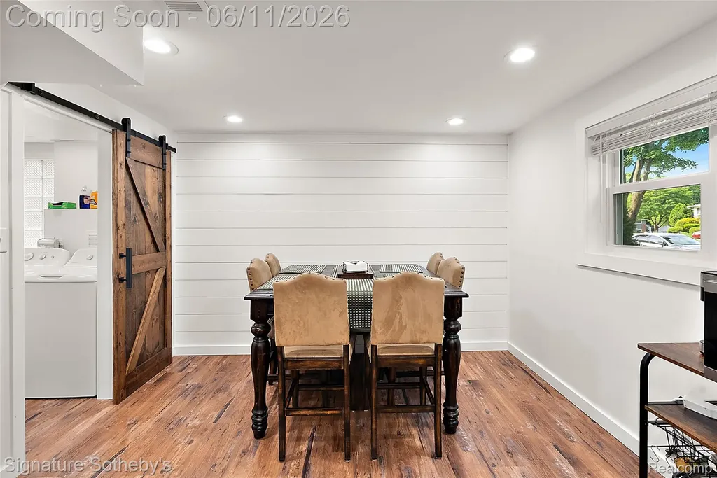 954 Panorama Drive Milford Village MI 48381