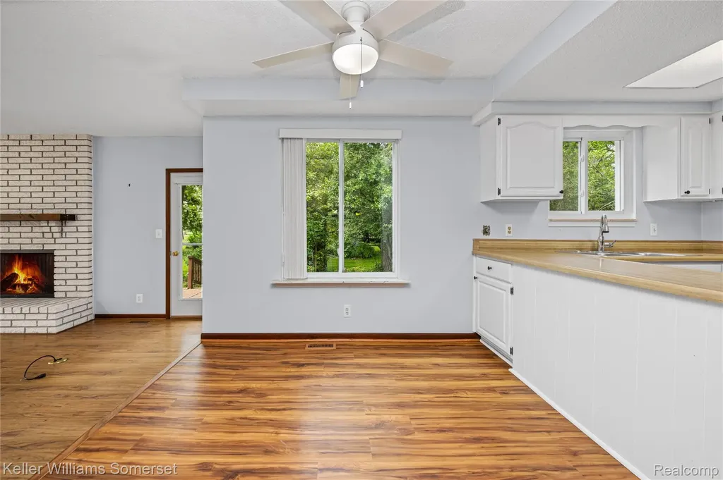 33614 Lakeview Street Chesterfield Township MI 48047