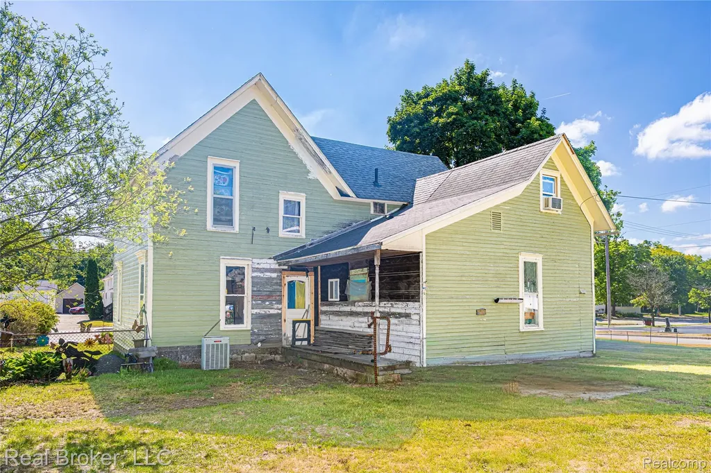 605 N Mill Street Clio City MI 48420