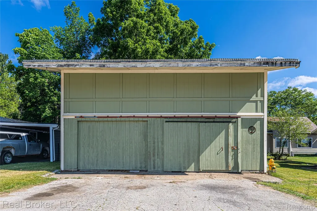 605 N Mill Street Clio City MI 48420
