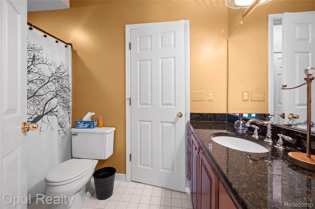 24585 Edgewood Drive Novi City MI 48374