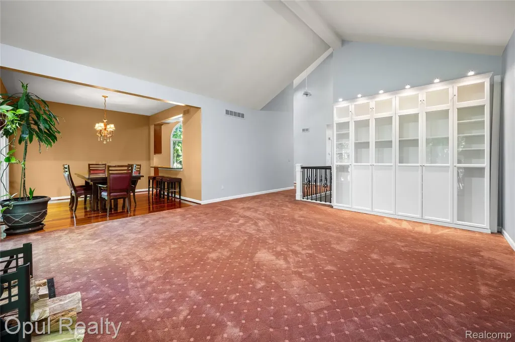 24585 Edgewood Drive Novi City MI 48374