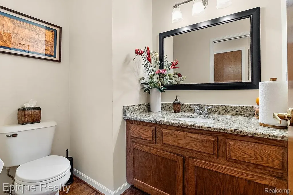 1719 Hickory Bark Lane Bloomfield Hills City MI 48304