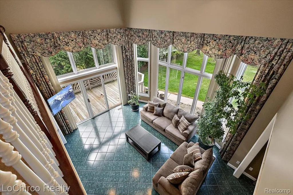 14382 Knightsbridge Drive Shelby Charter Township MI 48315