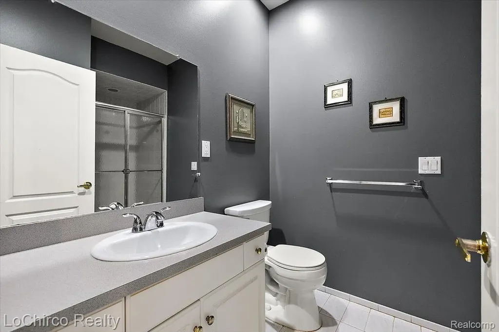 14382 Knightsbridge Drive Shelby Charter Township MI 48315