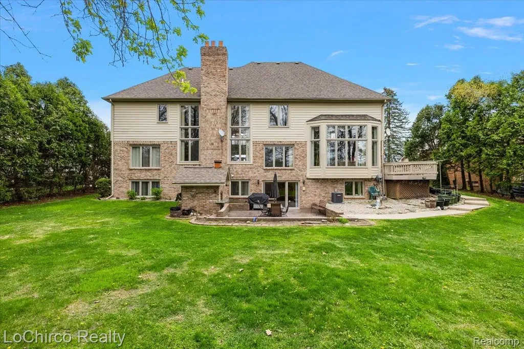 14382 Knightsbridge Drive Shelby Charter Township MI 48315