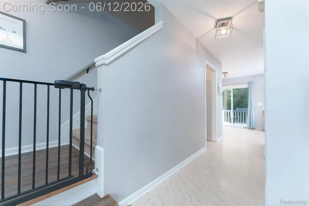 8639 Legrand Drive Hamburg Township MI 48116