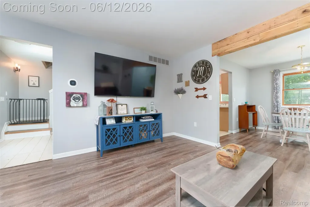 8639 Legrand Drive Hamburg Township MI 48116