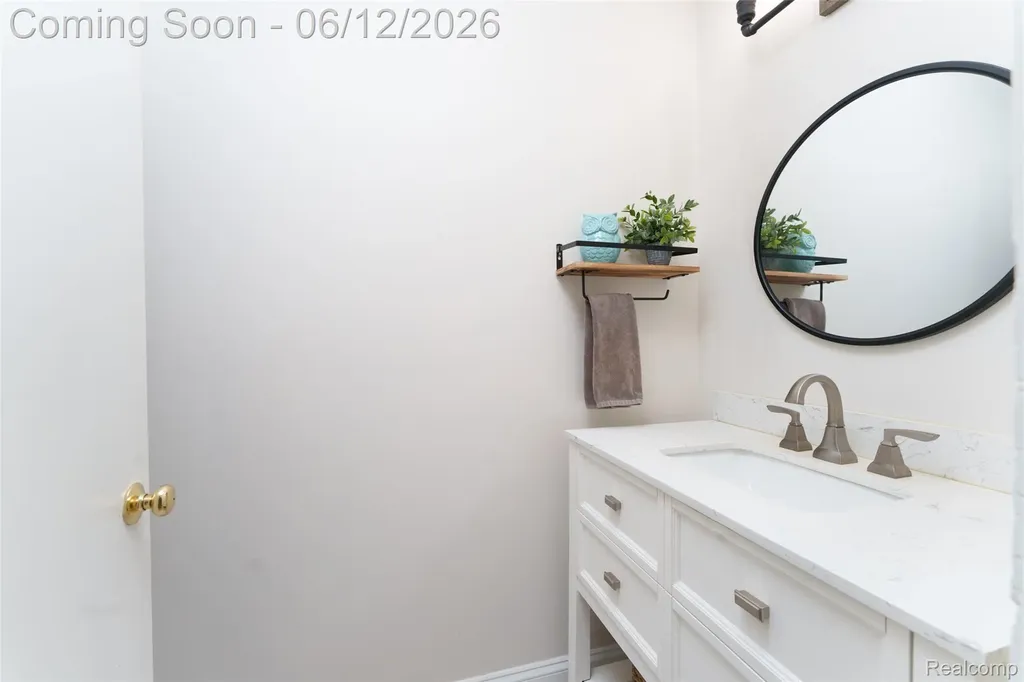 8639 Legrand Drive Hamburg Township MI 48116