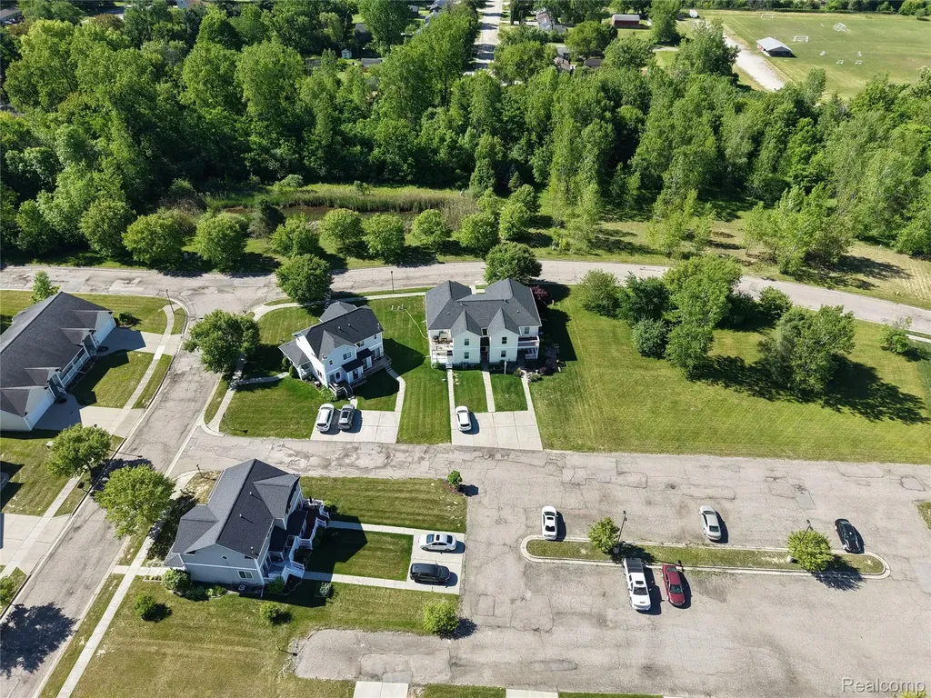 4485 Home Town Drive Genesee Charter Township MI 48506