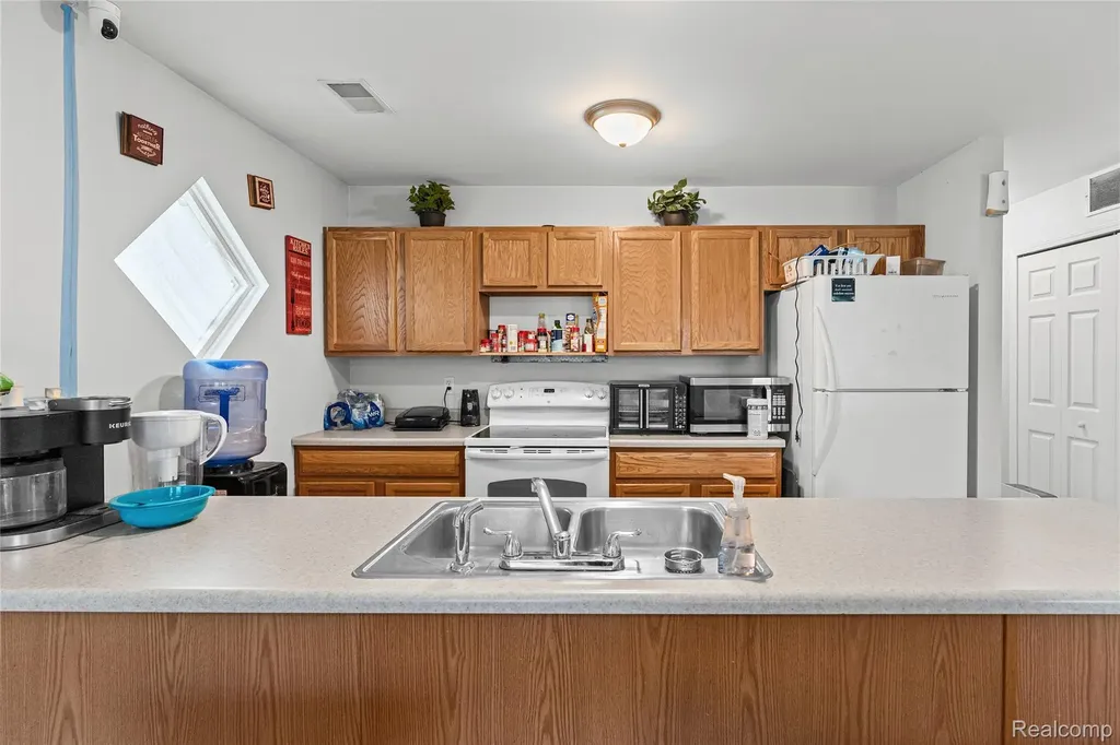 4485 Home Town Drive Genesee Charter Township MI 48506