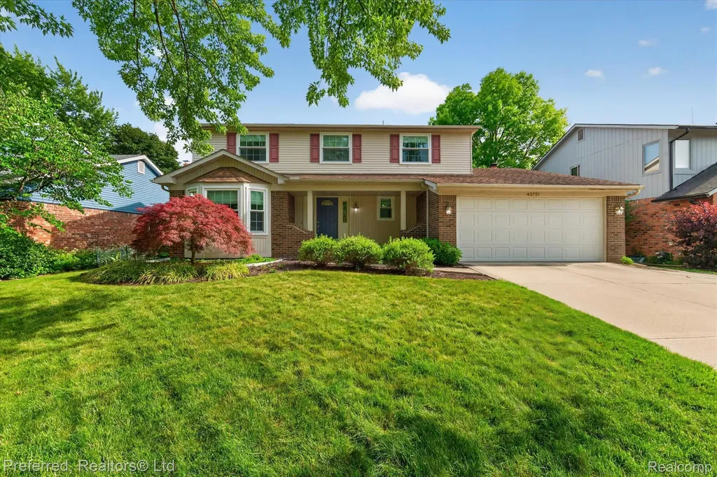 43751 Oakbrook Road Canton Charter Township MI 48187