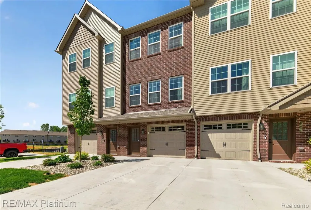 1687 Pinecroft Lane Howell Township MI 48855