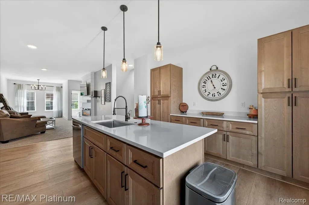 1687 Pinecroft Lane Howell Township MI 48855