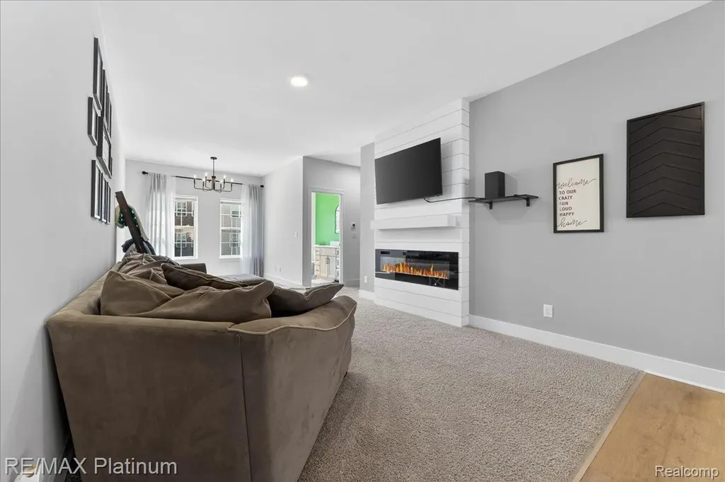 1687 Pinecroft Lane Howell Township MI 48855