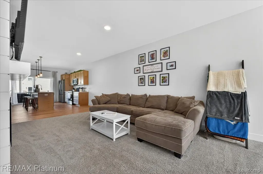 1687 Pinecroft Lane Howell Township MI 48855