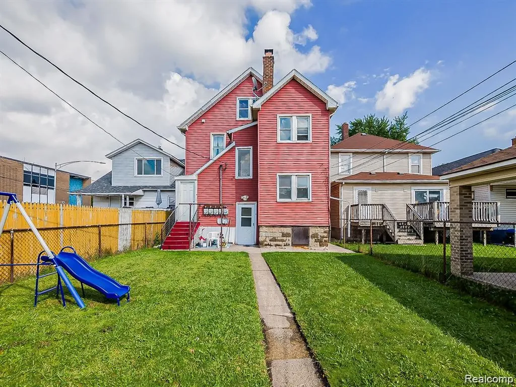 426 Genessee Street River Rouge City MI 48218