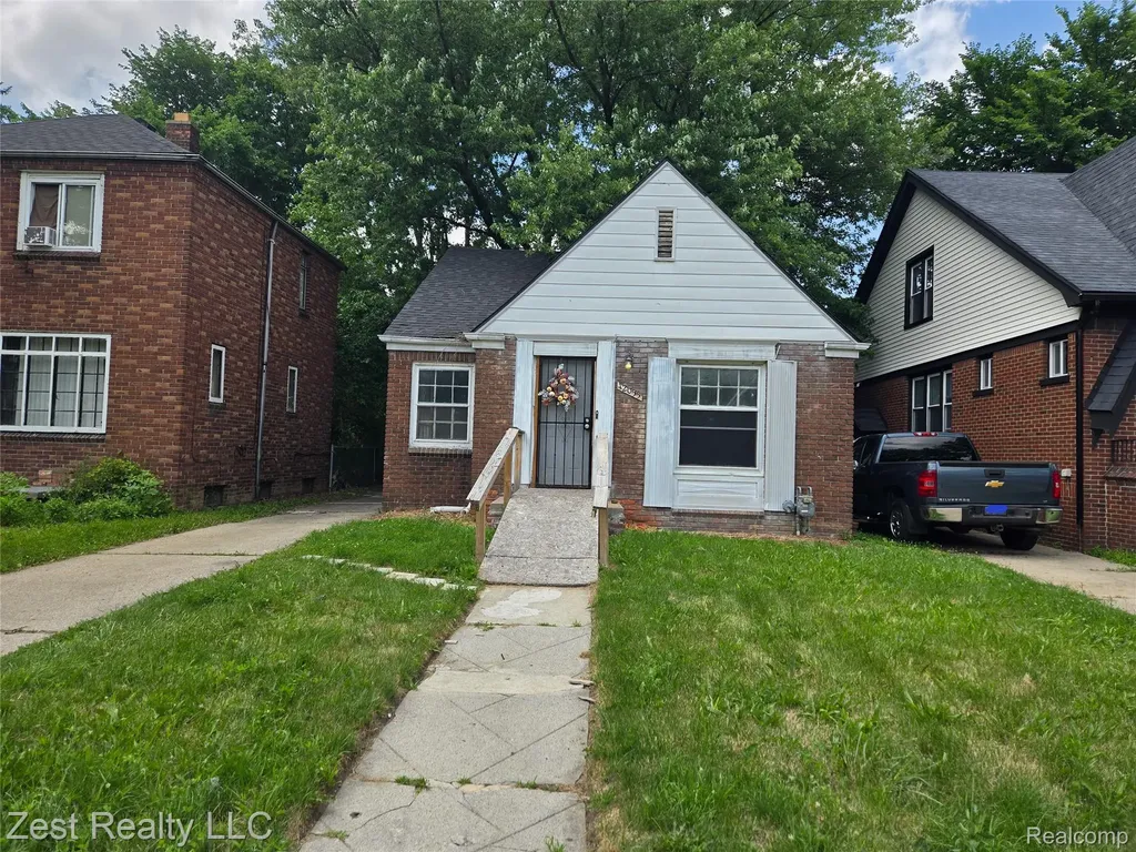 12055 Nashville Street Detroit City MI 48205