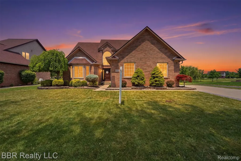 26796 Arcadia Drive Flat Rock City MI 48134