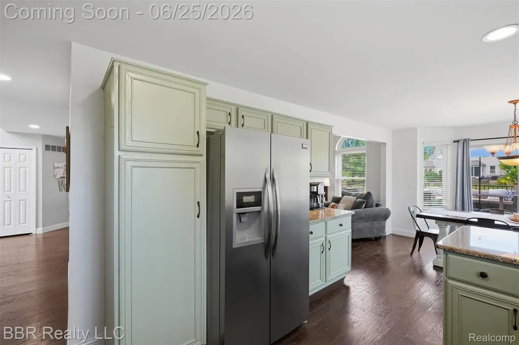 26796 Arcadia Drive Flat Rock City MI 48134