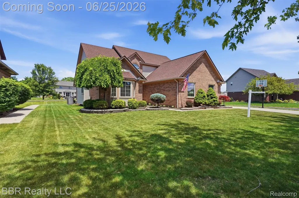 26796 Arcadia Drive Flat Rock City MI 48134