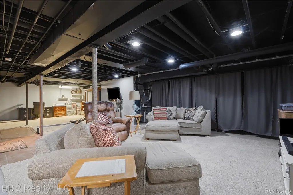 26796 Arcadia Drive Flat Rock City MI 48134