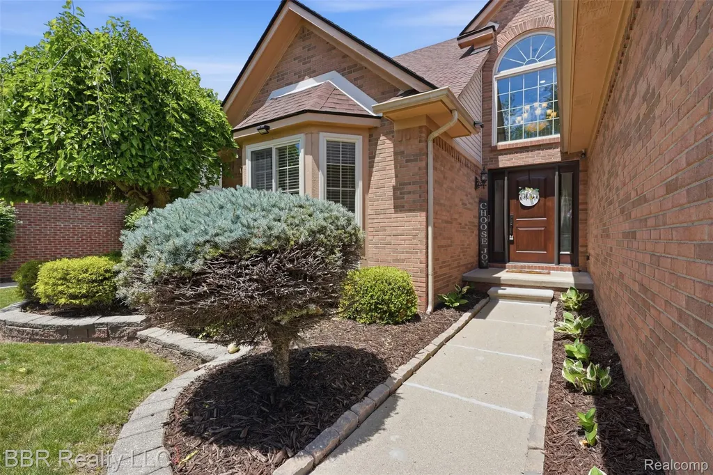 26796 Arcadia Drive Flat Rock City MI 48134